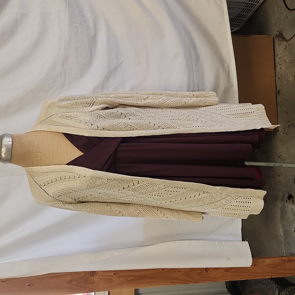 Love Ellie Medium Sweater Cream